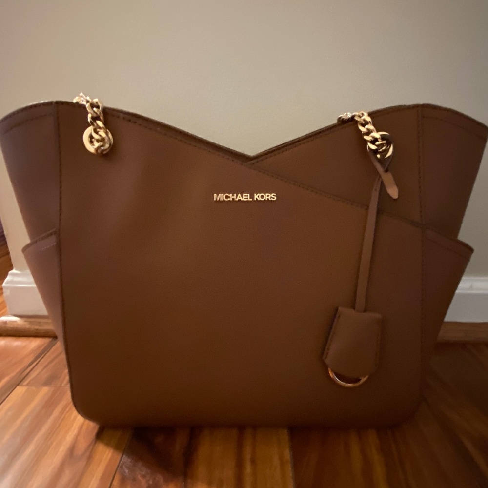 Michael Kors Jet Set Large Shoulder Bag